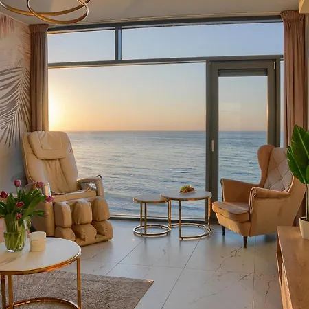 Nadmorski Luksus - Boulevard 우스트 노리 모르스키