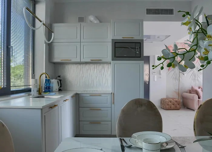 Nadmorski Luksus - Boulevard 尤斯托尼莫斯基